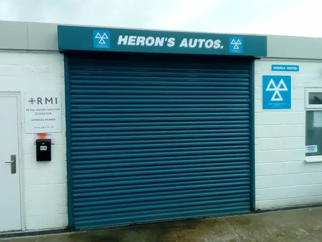 Herons Autos: Comprehensive Garage Services